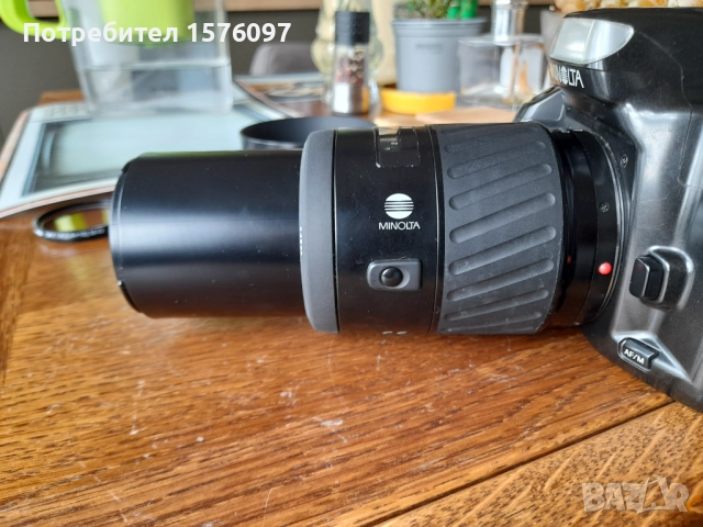Фотоапарат Minolta Dynax 300si AF и обектив Minolta Zoom 70-210mm, снимка 9 - Фотоапарати - 52124471