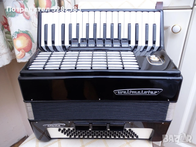 Акордеон Велтмайстер Стела 80 баса, снимка 2 - Акордеони - 53652735