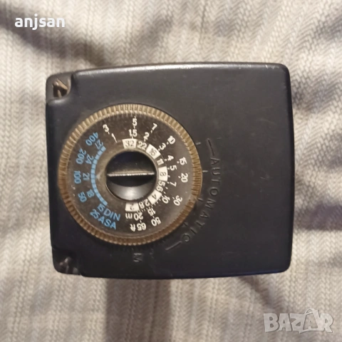 Светкавици Metz 45ct-1, снимка 3 - Светкавици, студийно осветление - 53409920