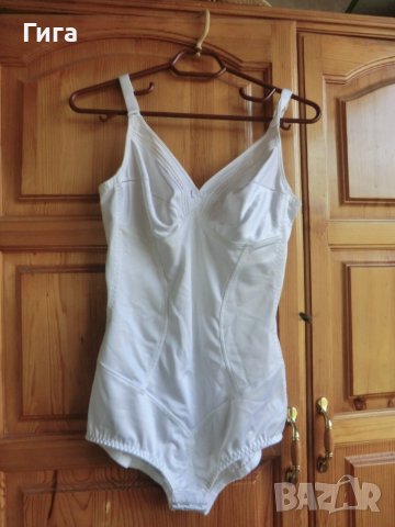 Стягащо и оформящо боди 80В на Triumph, снимка 2 - Бельо - 39041714