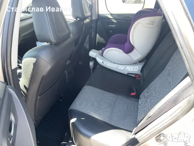 Toyota Auris 1.2T SOL, снимка 8 - Автомобили и джипове - 50107749