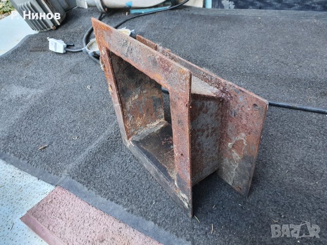 Фланец за монтаж на горелки Biosolid и GP на котел Viadrus и Sime, снимка 1