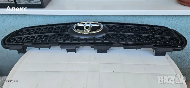 Предна решетка за Toyota Rav 4, снимка 6 - Части - 50070937