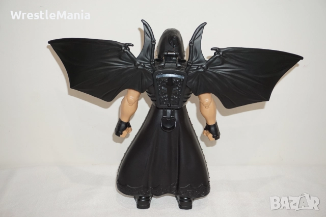 Рядка Оригинална Голяма Кеч Фигура На The Undertaker С Изкачащи Черни Крила 30см , снимка 8 - Колекции - 51855545