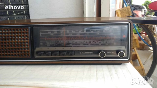 Радио Grundig RF 420#1, снимка 2 - Радиокасетофони, транзистори - 41444184