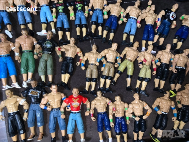 Екшън фигурки WWE John Cena Джон Сина Mattel Elite Black Light Blue figure играчка НА БРОЙКА, снимка 4 - Колекции - 48438298