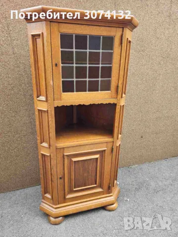 Масивна дъбова витрина за ъгъл с оловен витраж, снимка 4 - Секции и витрини - 49029314