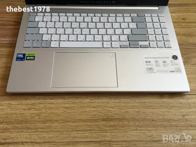 3k 120Hz OLED Asus Pro 15`Core Ultra 9-185H/RTX 4060/24GB DDR5/512GB NVMe/Батерия 100%, снимка 4 - Лаптопи за игри - 55804160