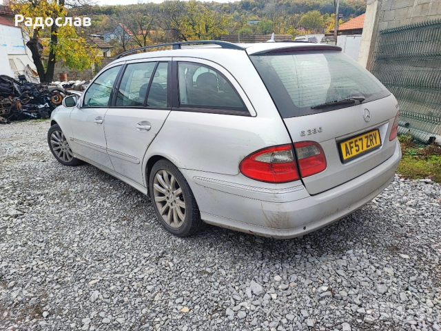 Мерцедес E 320 CDI 224 коня На Части комби, снимка 4 - Автомобили и джипове - 52436647