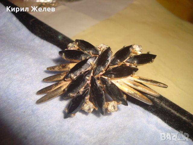 СТАРА ПОЗЛАТЕНА ВИНТИДЖ БРОНЗОВА АРТ НУВО СТИЛ РЕТРО БРОШКА с КРИСТАЛИ 71717, снимка 6 - Антикварни и старинни предмети - 35996988