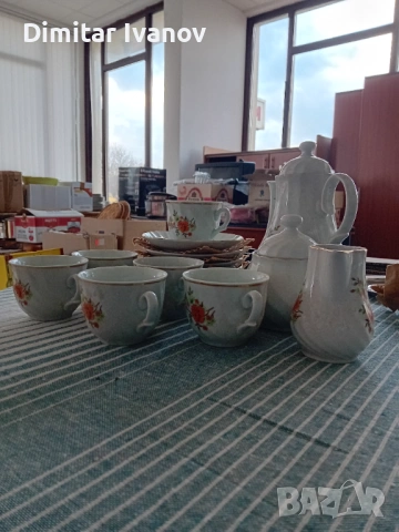 Български порцелан на Китка Нови Пазар , снимка 3 - Сервизи - 53394191