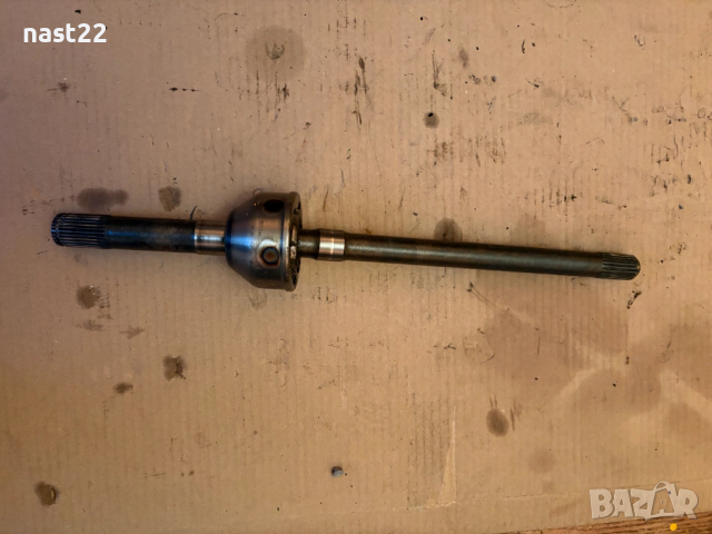 Полуоска предна-дълга Сузуки Самурай 1.3 тесни мостове