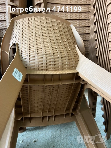 Пластмасови столчета , снимка 8 - Столове - 53515578