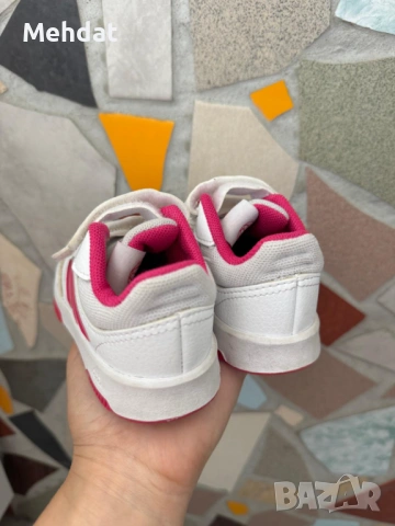 Оригинални маратонки адидас, снимка 3 - Детски маратонки - 53720030