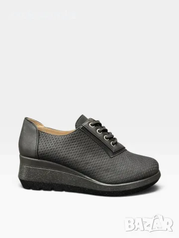 Дамски елегантни обувки на платформа в черен цвят модел: А2388-8 black