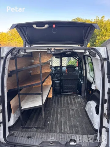 Renault Kangoo 1.5dci, снимка 8 - Автомобили и джипове - 56164058