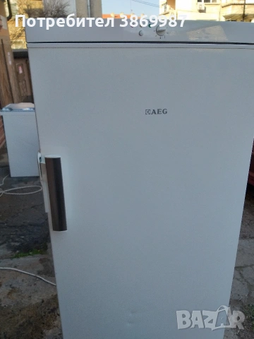 Фризер със шест чекмеджета AEG 