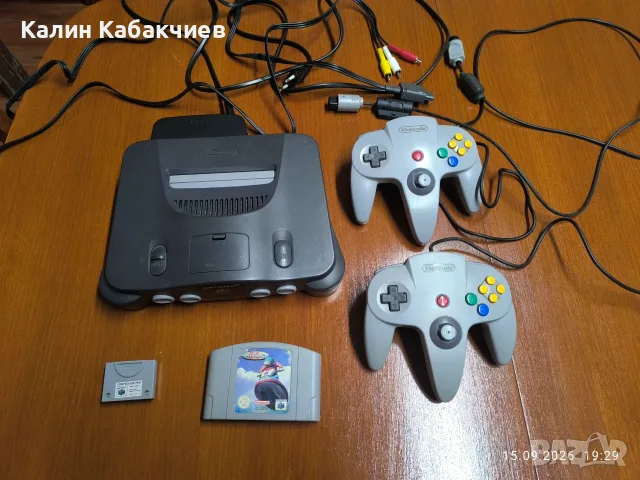Nintendo 64 конзола и игра