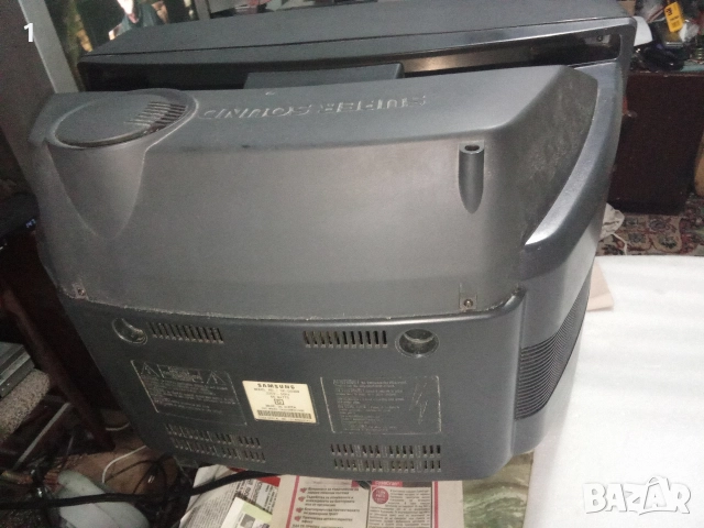 Телевизор samsung 24 инча, снимка 7 - Телевизори - 52889876