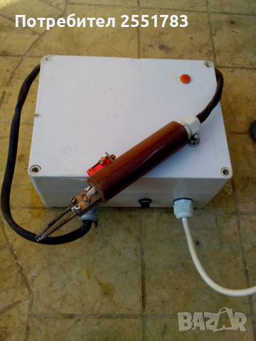 Машина за вадене на перони от точета на обувки