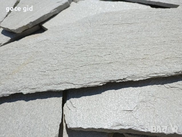 Снежнобял цвят с фин кристален блясък 🤍 – здрав, мразоустойчив и естествено нехлъзгащ се. Подходящ , снимка 2 - Строителни материали - 52667579