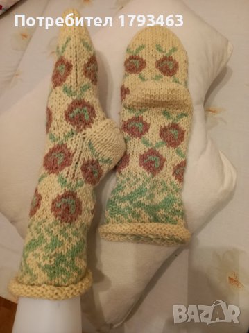 Ръчно плетени дамски чорапи от вълна, размер 38, снимка 1 - Дамски чорапи - 44406171