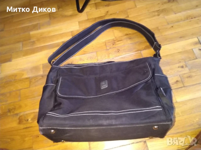 Чанта маркова на Русо промазан плат като нова за лаптоп или друга 38х28х15см, снимка 2 - Чанти - 51107131