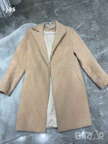 Палто с колан С размер, снимка 2 - Палта, манта - 42590597