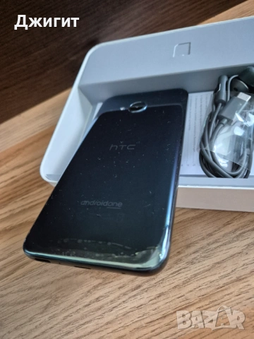 Телефон HTC U11 Life, снимка 4 - Други - 53762671