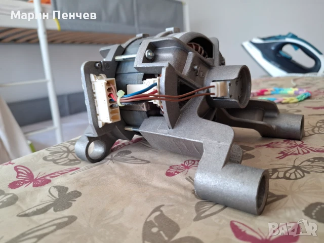 ел. двигател за пералня Ariston AMD129 EU (80305890905) Тип LVA2000TRF, снимка 2 - Ремонти на перални - 50988738