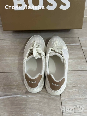 Дамски кецове BOSS, снимка 3 - Кецове - 52139530