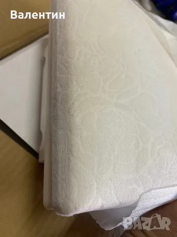 Кадифена табуретка за пиано с масивно дървени крачета, снимка 8 - Дивани и мека мебел - 50091529