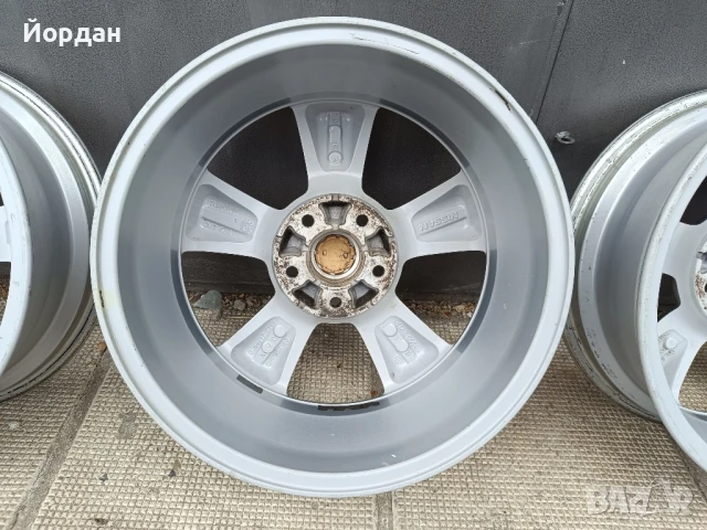 ОРИГИНАЛНИ джанти 17 '' 5x114,3 NISSAN QASHQAI J11 J10 / НИСАН Кашкай, снимка 13 - Гуми и джанти - 51238265