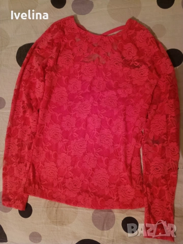  Дамска блузa размер хс/с, снимка 2 - Блузи с дълъг ръкав и пуловери - 53397036