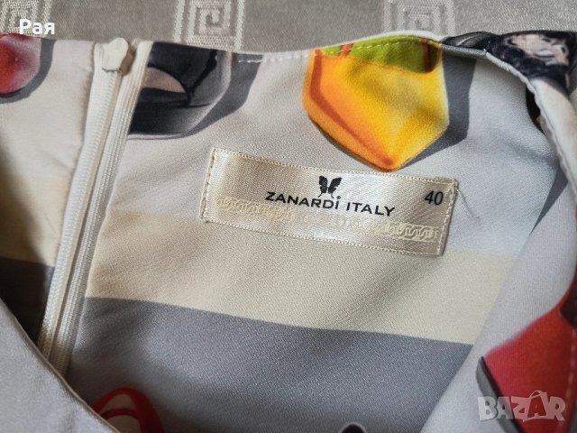 Елегантна рокля Zanardi Italy gold Moschino, снимка 9 - Рокли - 50670709