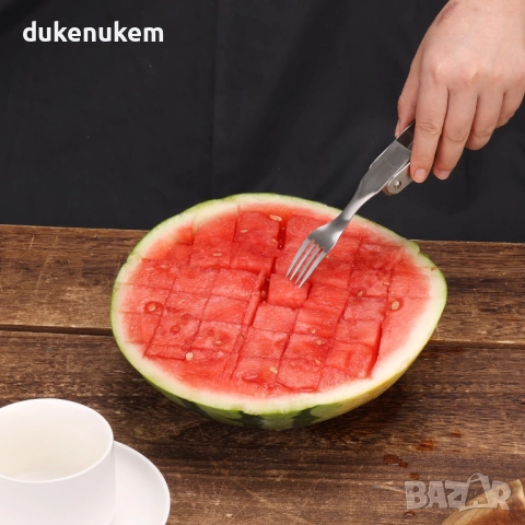 Нож и вилица за диня, 2-в-1, иноксов, ергономичен, за кухня и къмпинг, снимка 3 - Прибори за хранене, готвене и сервиране - 52638226