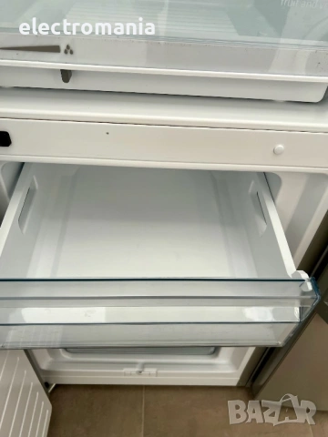 хладилник с фризер Siemens KG36VVL32/02, снимка 8 - Хладилници - 53159046
