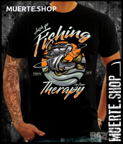 Черна тениска с щампа FISHING THERAPY