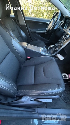 Продавам Volvo V60, снимка 12 - Автомобили и джипове - 52550534