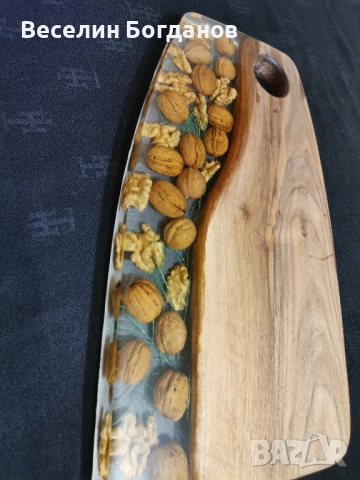 Дъска  от епоксидна смола и орех, снимка 2 - Други - 52809074