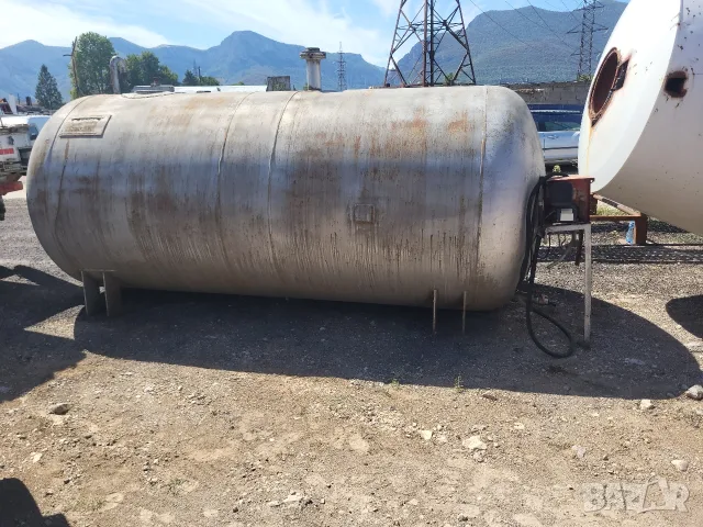 буре цистерни за вода ,дизел и за газ колонка гориво и на части , снимка 14 - Други машини и части - 49347842