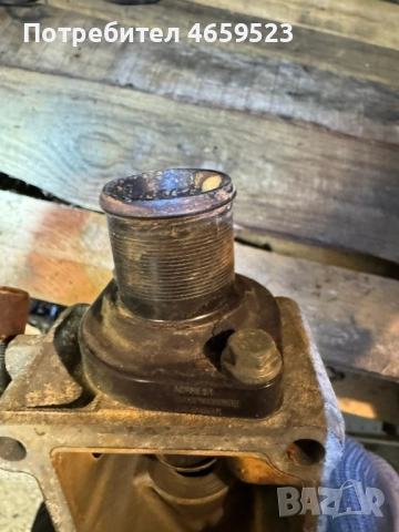 Мущук или капак на термостата 2.0 16V Citroen Peugeot само 20лв. 8714b-b3