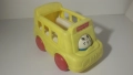 Fisher Price school bus 1112 училищен автобус бус Roll-A-Round ретро играчка, снимка 1
