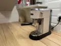 Кафемашина Delonghi Dedica EC685.W, снимка 1