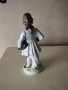 порцелнова статуетка, снимка 3