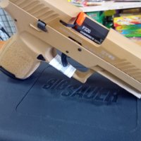 Газов пистолет Sig Sauer P320 TAN 9mm P.A.K., снимка 3 - Газово оръжие - 42429790