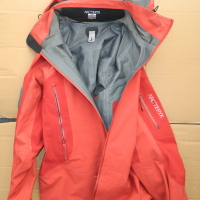 дамско яке Arc'Teryx Hardshell Gore-Tex - Recco размер S, снимка 5 - Други - 36344695