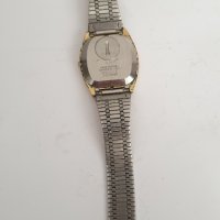 Мъжки кварцов часовник SEIKO SQ 7123-5010 DAY/DATE, снимка 10 - Антикварни и старинни предмети - 41905260