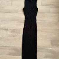 Дълга черна рокля, снимка 1 - Рокли - 44434877