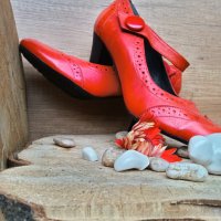 Изисканост към облеклото Ви с дамски обувки,изработени от естествена кожа в актуален червен цвят, снимка 7 - Дамски обувки на ток - 41600756